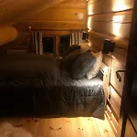 Hyggelig Laftehytte Pa 140kvm Med Ski-in/out * Uvdal