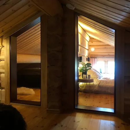 Hyggelig Laftehytte Pa 140kvm Med Ski-in/out Hébergement de vacances *