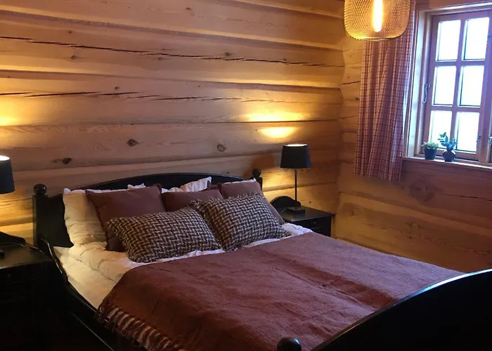 Hyggelig Laftehytte Pa 140kvm Med Ski-in/out Casa de Férias Uvdal